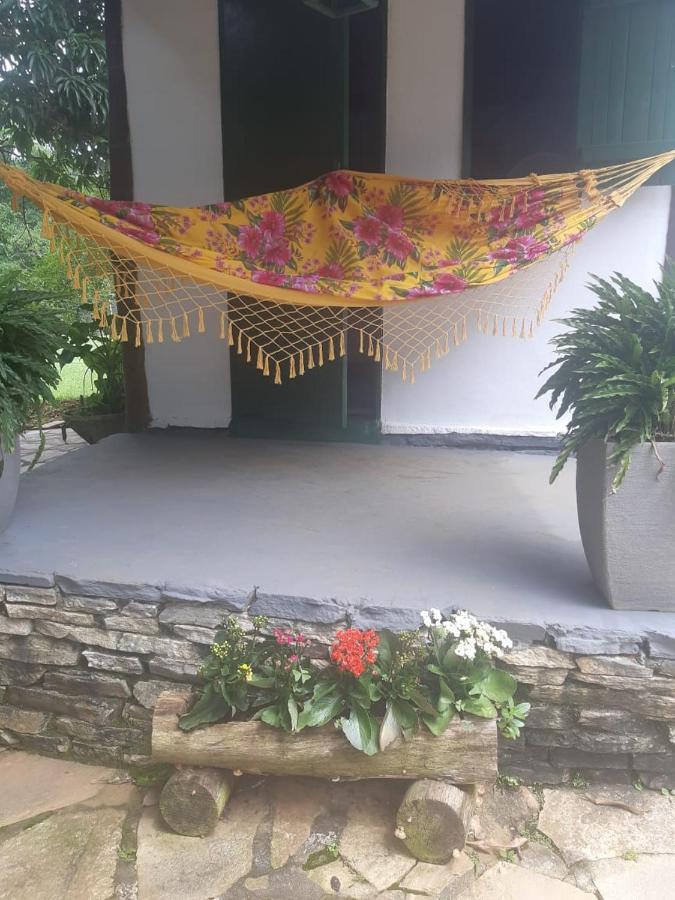 Villa Chacara bica dágua Pirenópolis Exterior foto