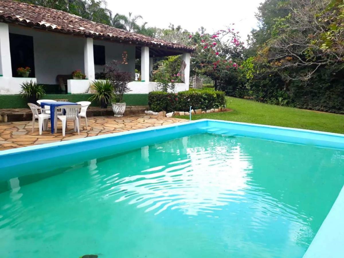 Villa Chacara bica dágua Pirenópolis Exterior foto
